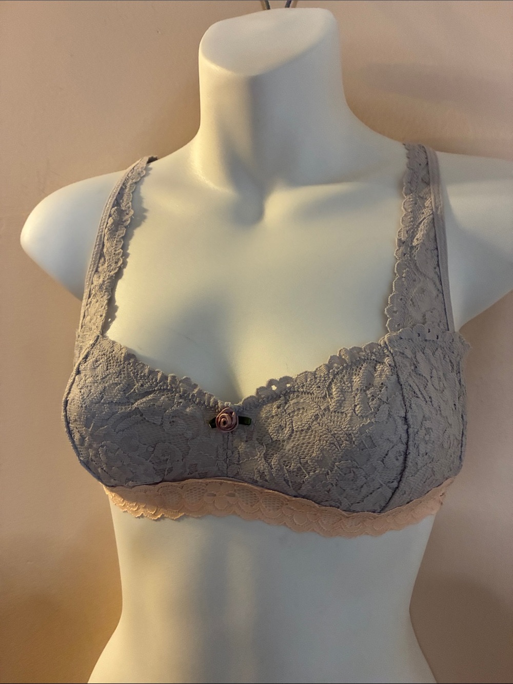 New Free People Lace Wireless Bralette in Light Gray with Blush Trim